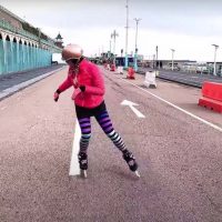 How_to_Skate_Backwards_video_tutorial_Skatefresh_Asha